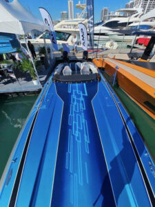 SPM 37 XPR bow to stern view.
